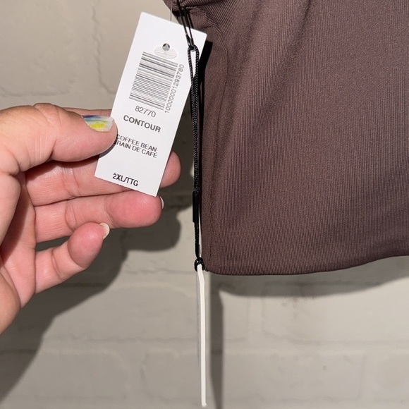 Babaton Contour Cropped Tank NEW xxl stretch coffee bean brown aritzia - Picture 2 of 6